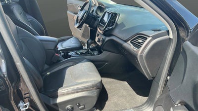 2020 Jeep Cherokee Limited FWD