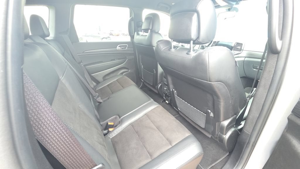 2021 Jeep Grand Cherokee Laredo X 4x4