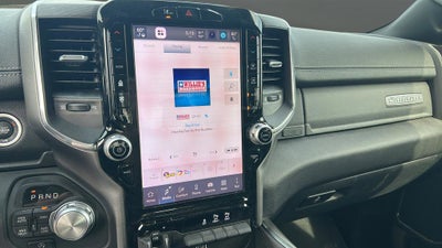 2025 RAM 1500 Laramie Crew Cab 4x4 5'7" Box