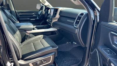 2022 RAM 1500 Laramie Crew Cab 4x4 6'4" Box
