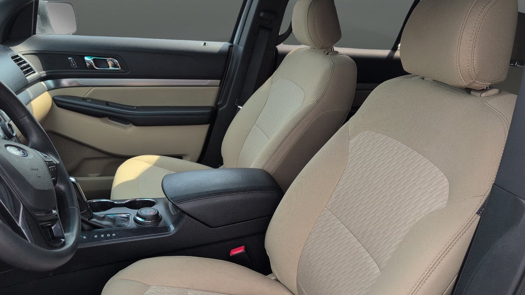 2016 Ford Explorer Base