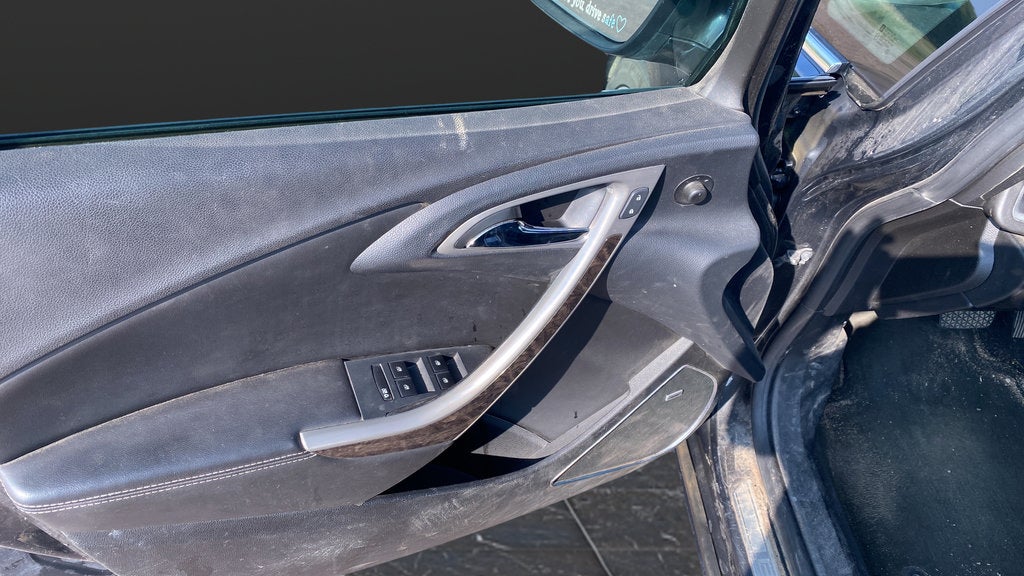 2014 Buick Verano Leather Group