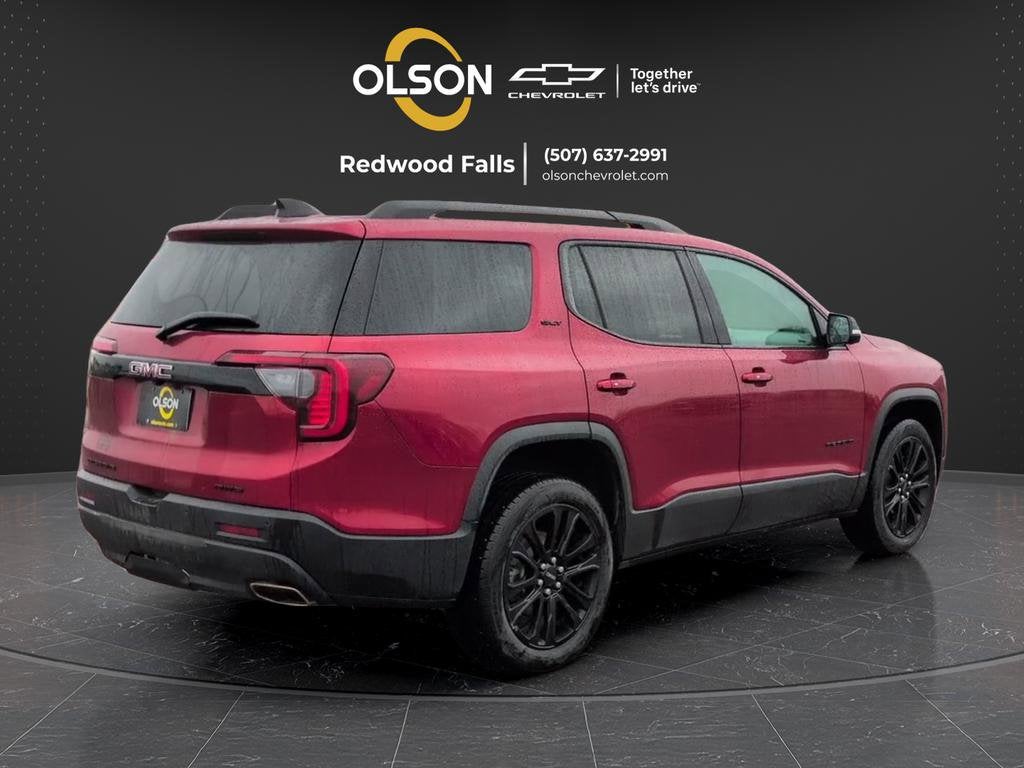 2023 GMC Acadia SLT
