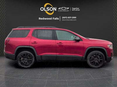 2023 GMC Acadia SLT