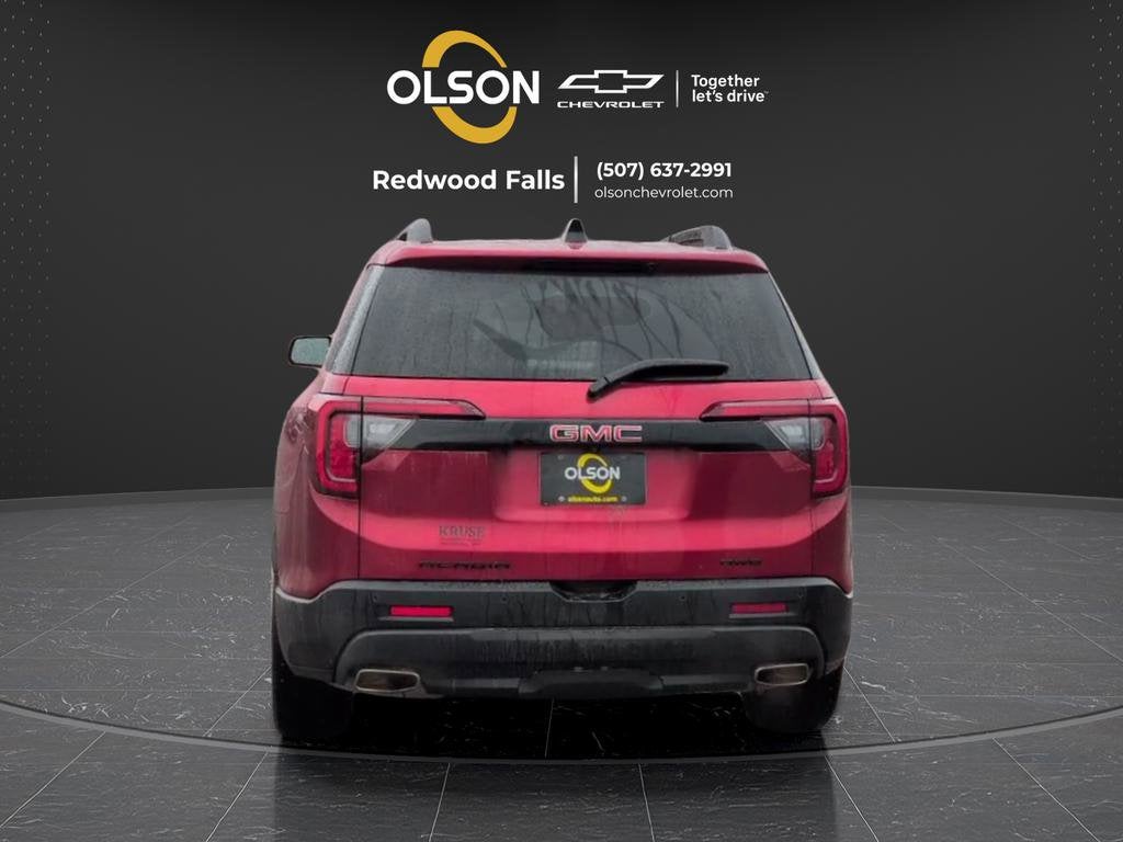 2023 GMC Acadia SLT