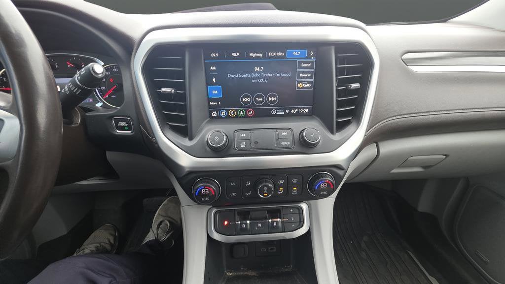 2021 GMC Acadia SLT