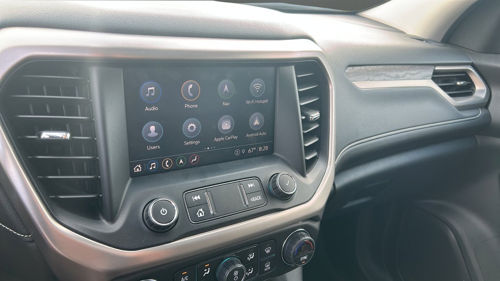2022 GMC Acadia Denali