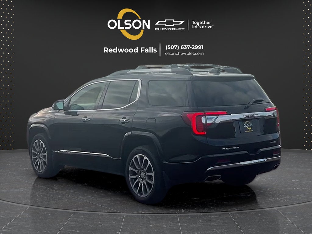 2022 GMC Acadia Denali