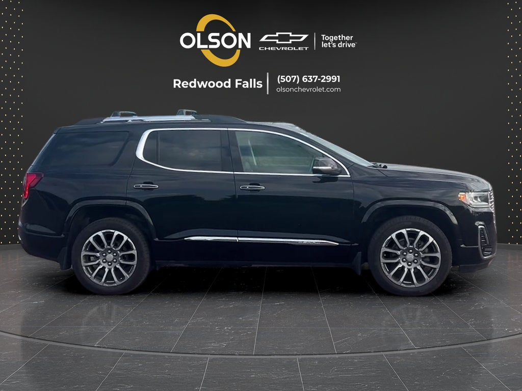 2022 GMC Acadia Denali