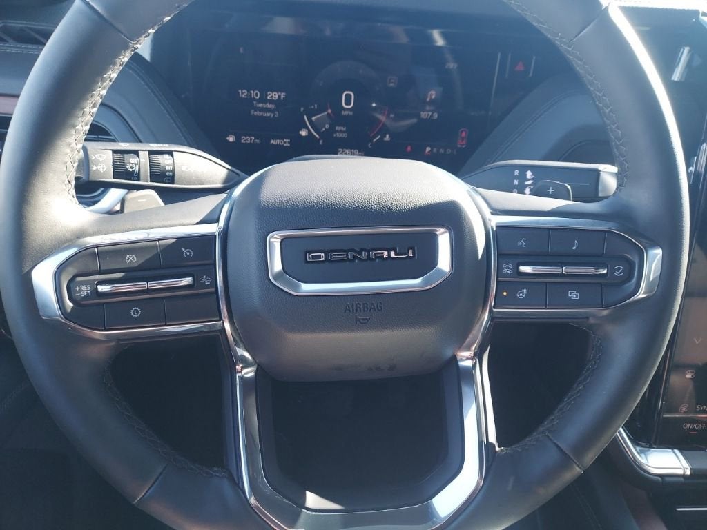 2025 GMC Yukon Denali