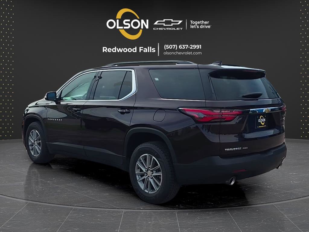 2023 Chevrolet Traverse LT Leather