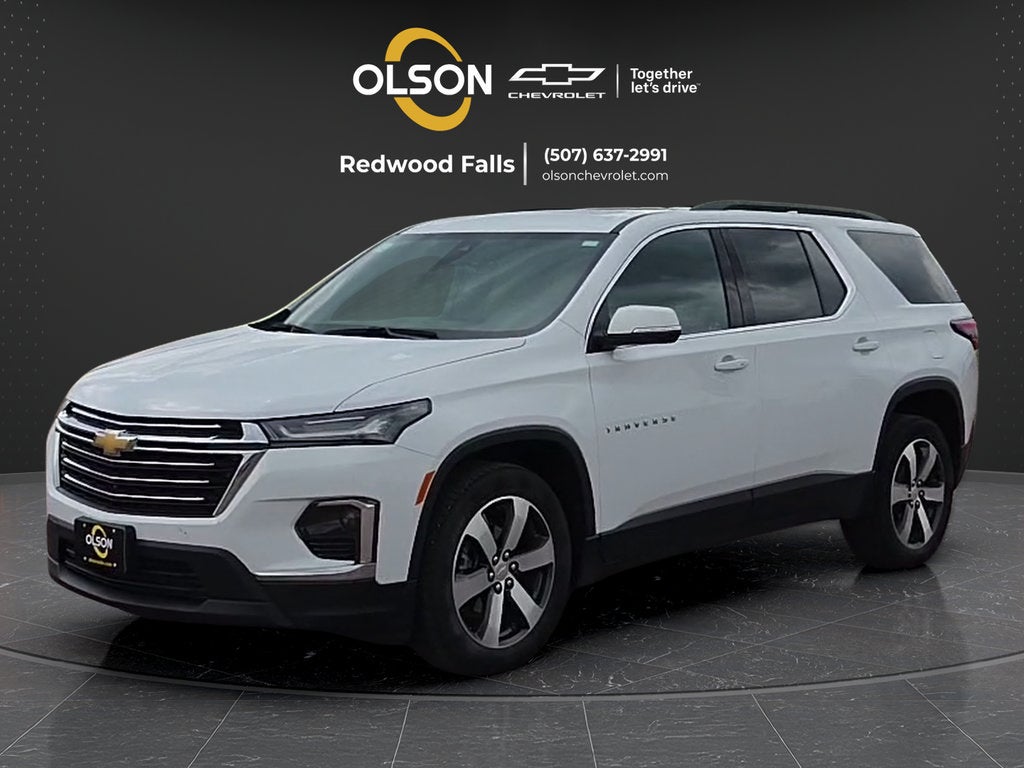 2023 Chevrolet Traverse LT Leather