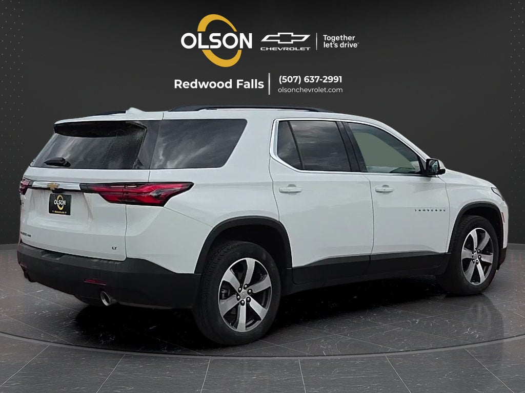 2023 Chevrolet Traverse LT Leather