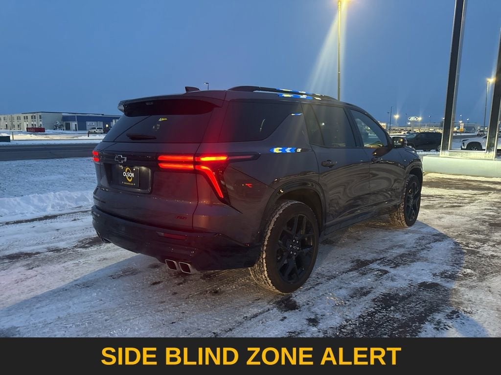 2025 Chevrolet Traverse RS