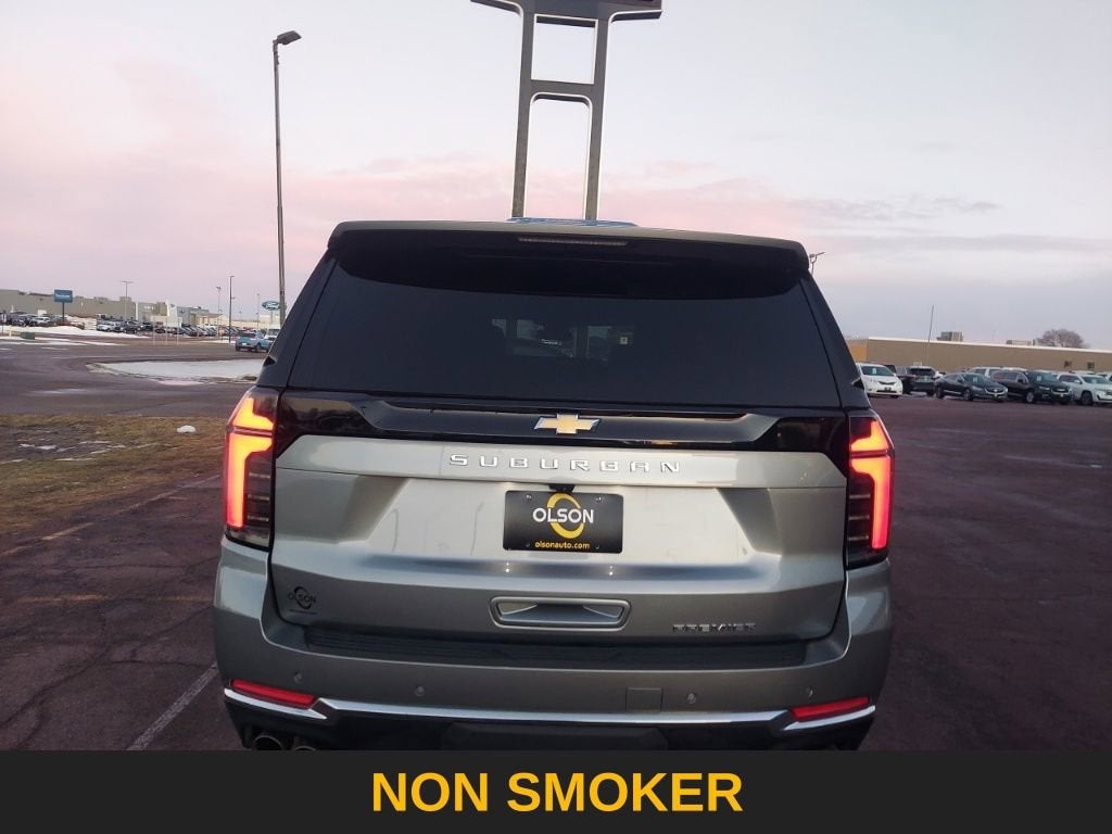 2025 Chevrolet Suburban Premier