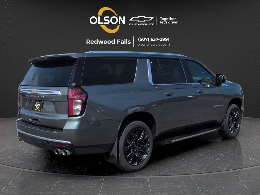 2023 Chevrolet Suburban High Country