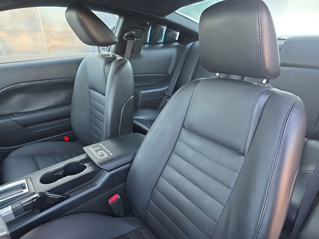 2007 Ford Mustang GT Deluxe