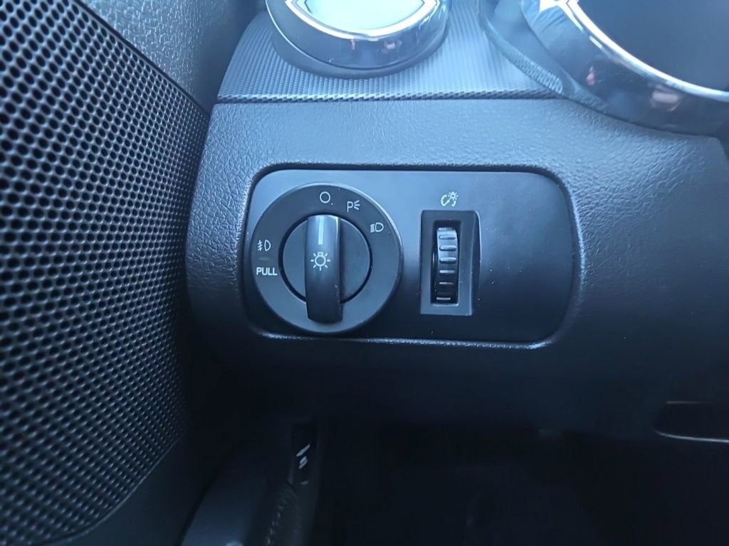 2007 Ford Mustang GT Deluxe