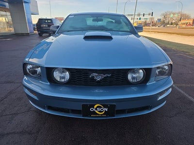 2007 Ford Mustang GT Deluxe