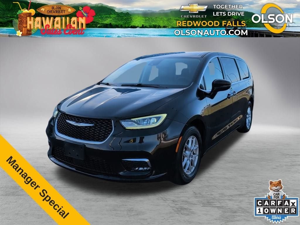 2024 Chrysler Pacifica Touring L