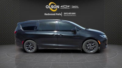 2019 Chrysler Pacifica Touring L Plus