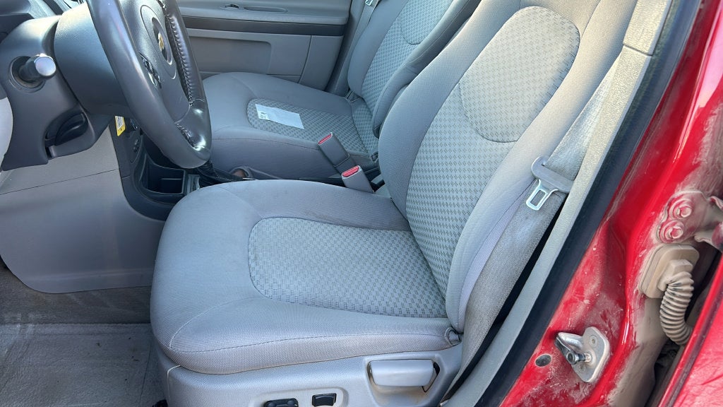 2011 Chevrolet HHR LT w/1LT