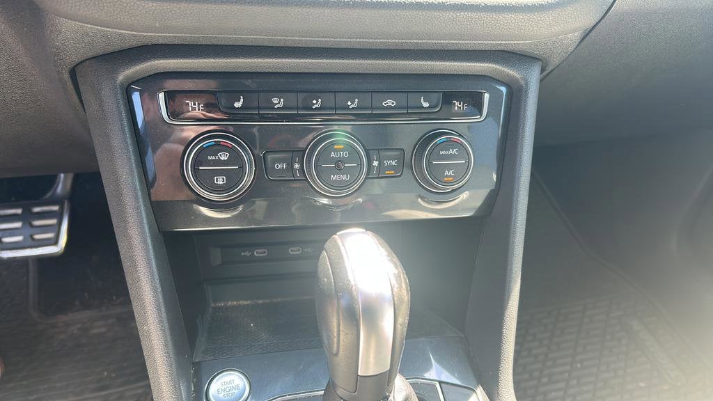 2021 Volkswagen Tiguan 2.0T SE R-Line Black