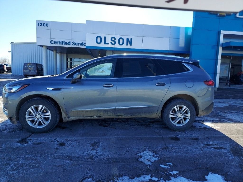 2021 Buick Enclave Essence