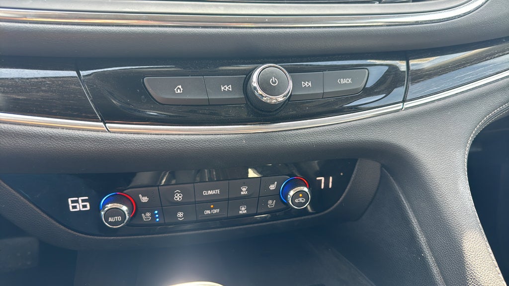 2020 Buick Enclave Avenir