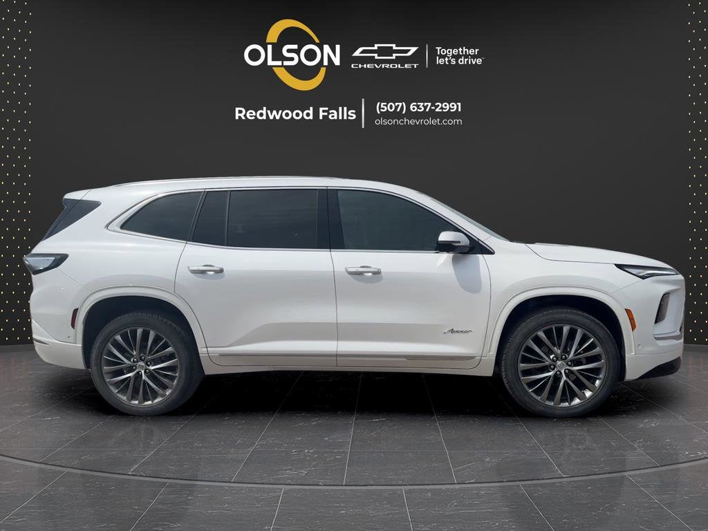 2025 Buick Enclave Avenir