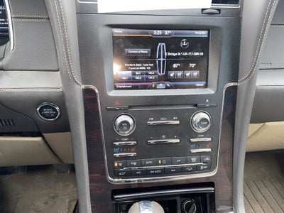 2015 Lincoln Navigator L 4WD 4dr