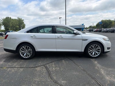 2019 Ford Taurus Limited