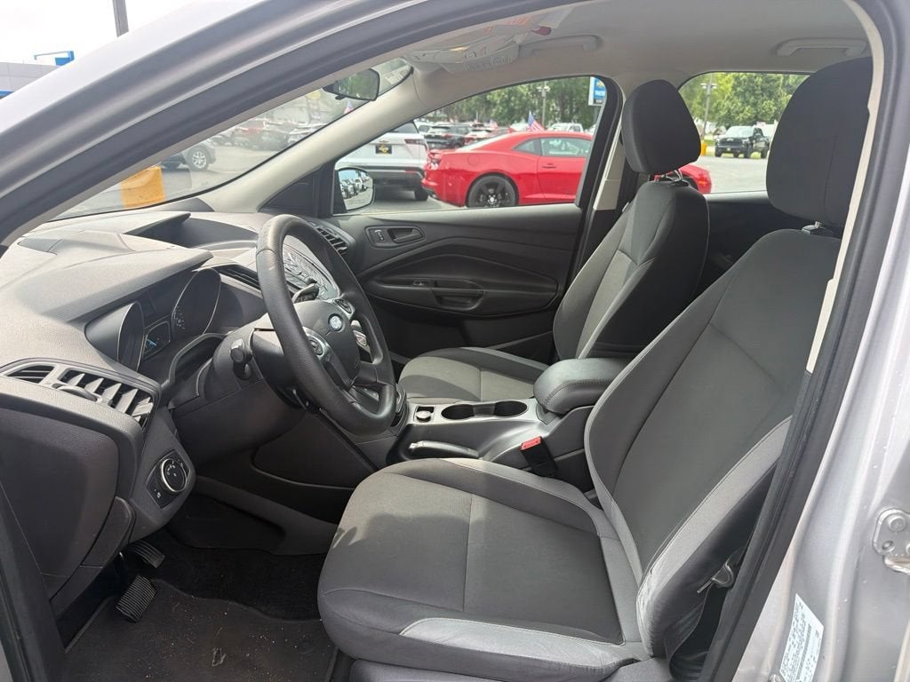 2016 Ford Escape S