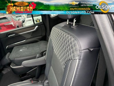 2024 GMC Acadia Denali