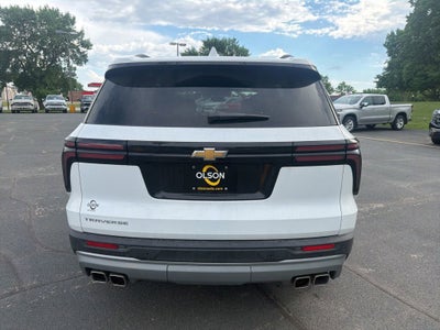 2025 Chevrolet Traverse LT