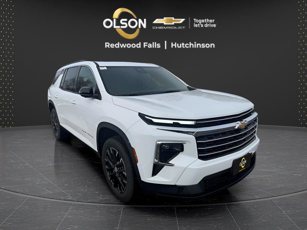 2025 Chevrolet Traverse LT