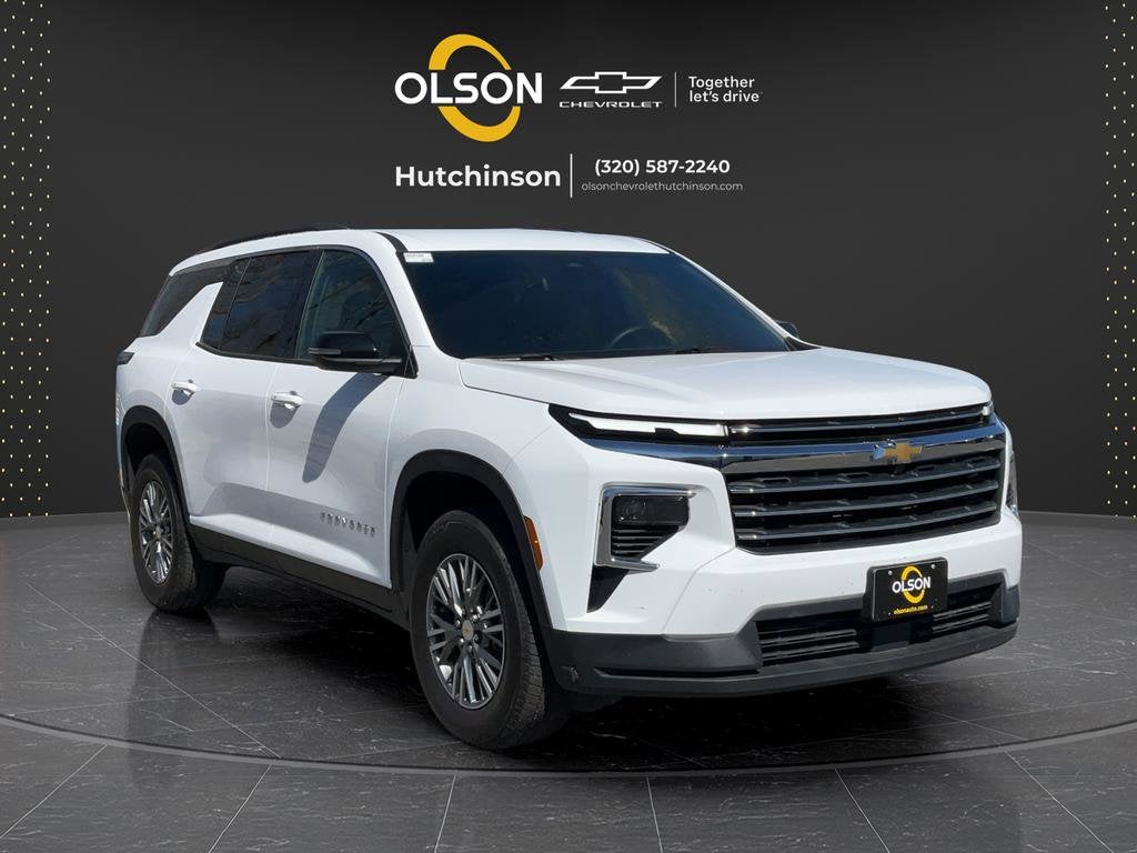 2025 Chevrolet Traverse LT
