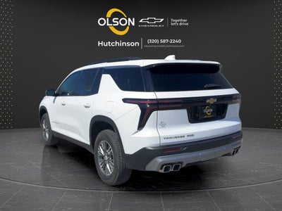 2025 Chevrolet Traverse LT
