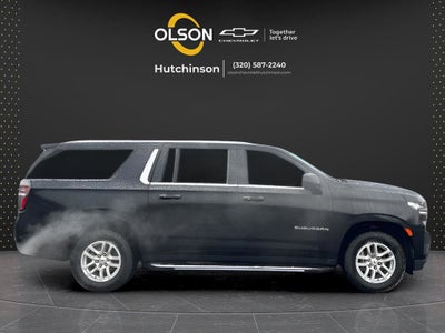 2023 Chevrolet Suburban LT