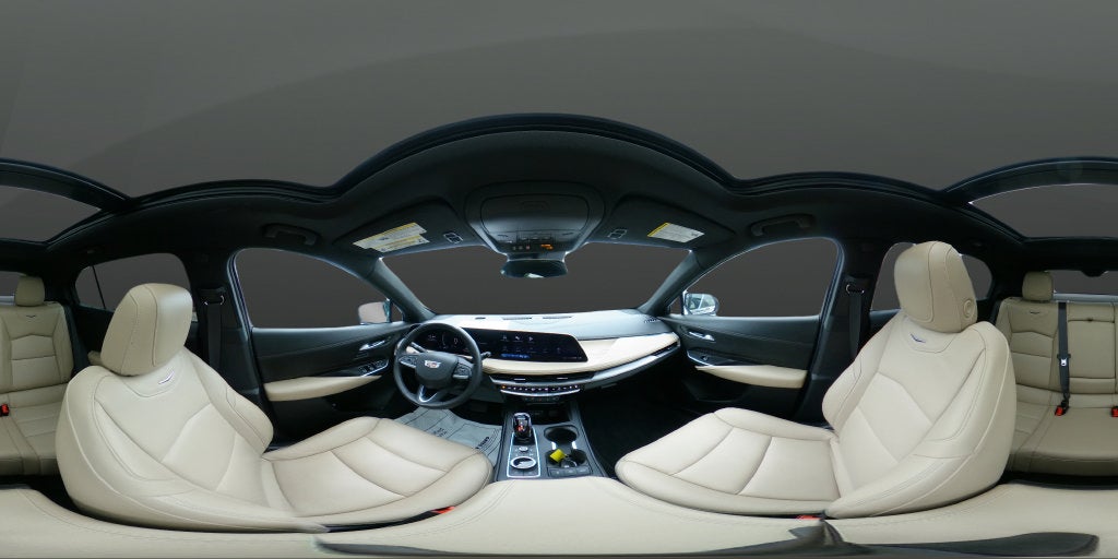 2024 Cadillac XT4 Premium Luxury
