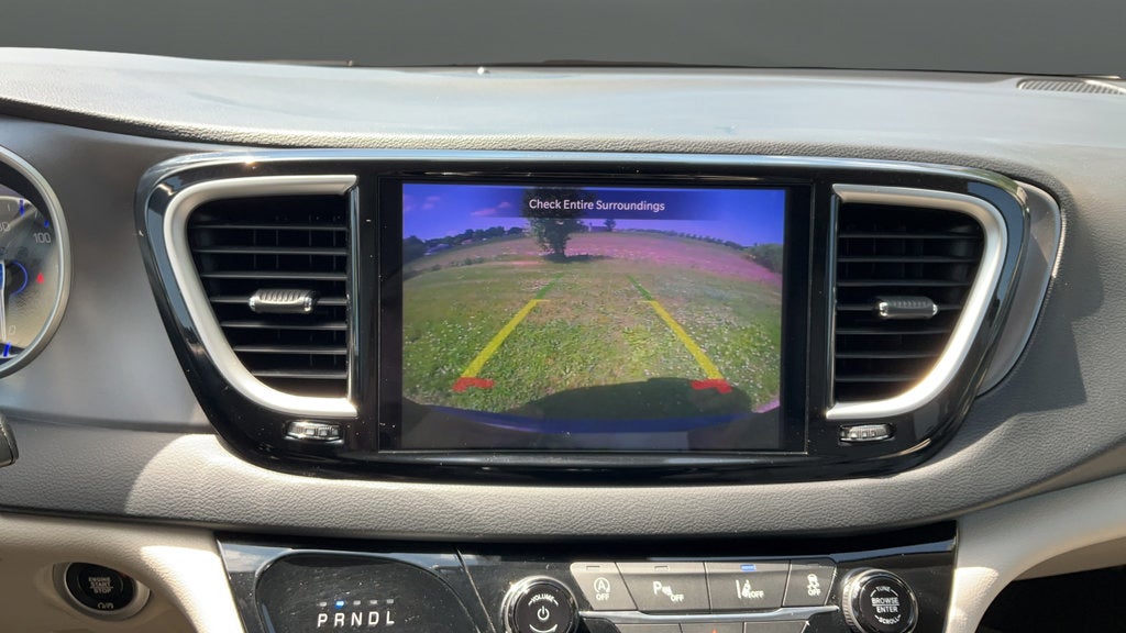 2021 Chrysler Pacifica Touring L
