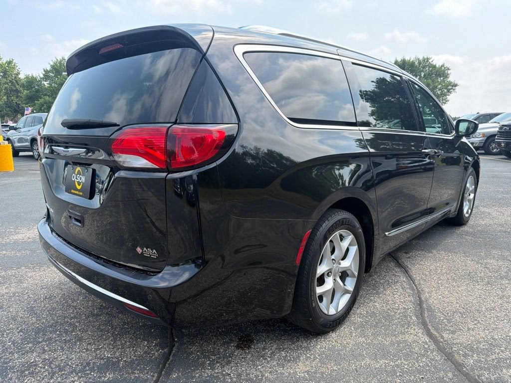 2019 Chrysler Pacifica Touring L Plus