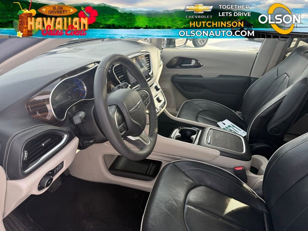 2023 Chrysler Pacifica Hybrid Limited