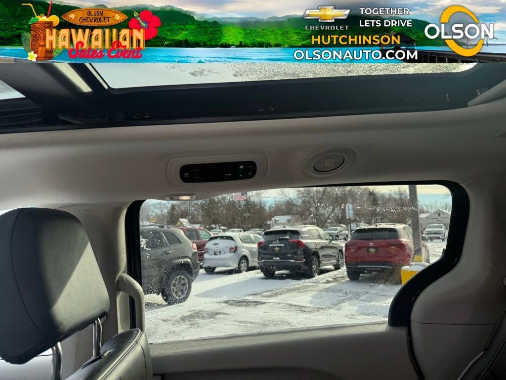 2023 Chrysler Pacifica Hybrid Limited