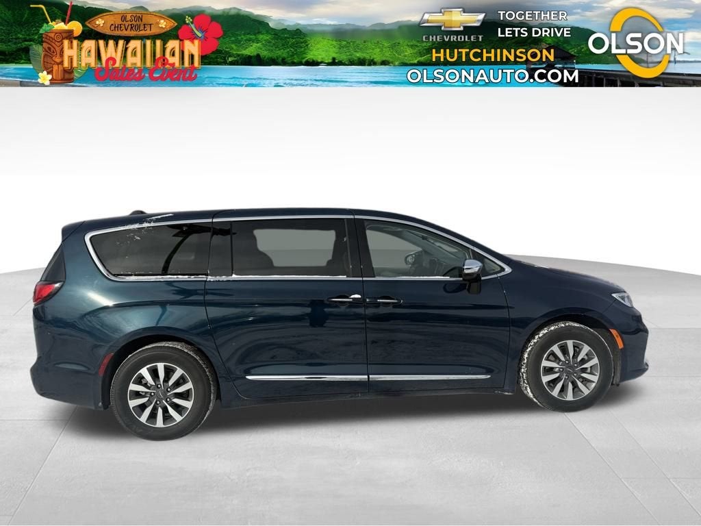2023 Chrysler Pacifica Hybrid Limited