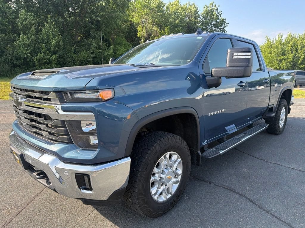 2025 Chevrolet Silverado 3500 HD LT