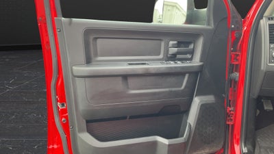 2018 RAM 2500 Tradesman Crew Cab 4x4 6'4" Box