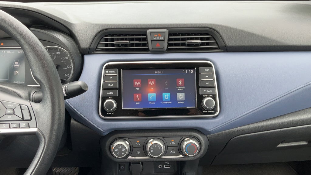 2024 Nissan Versa 1.6 SV